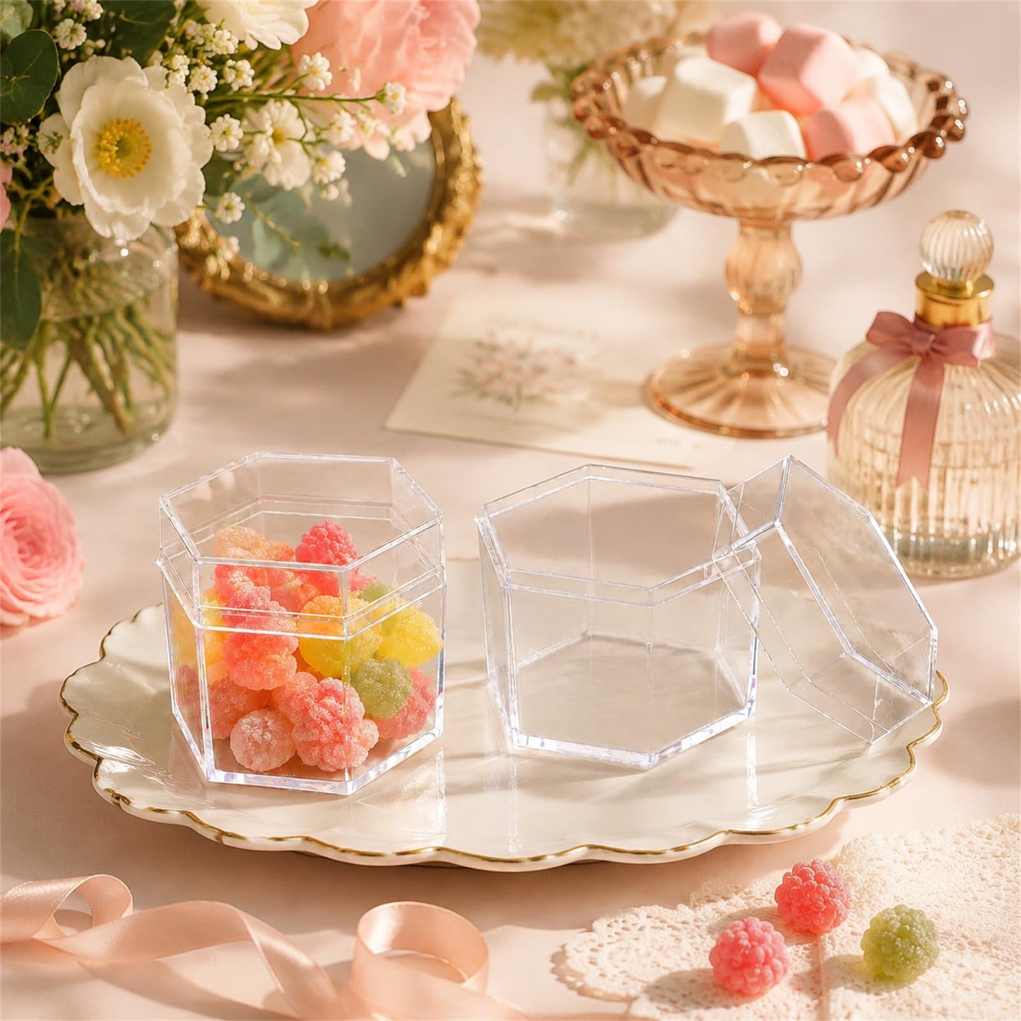 Okllen 36 Pcs Plastic Small Acrylic Box with Lid, Hexagon Clear Candy Boxes Wedding Favor Boxes