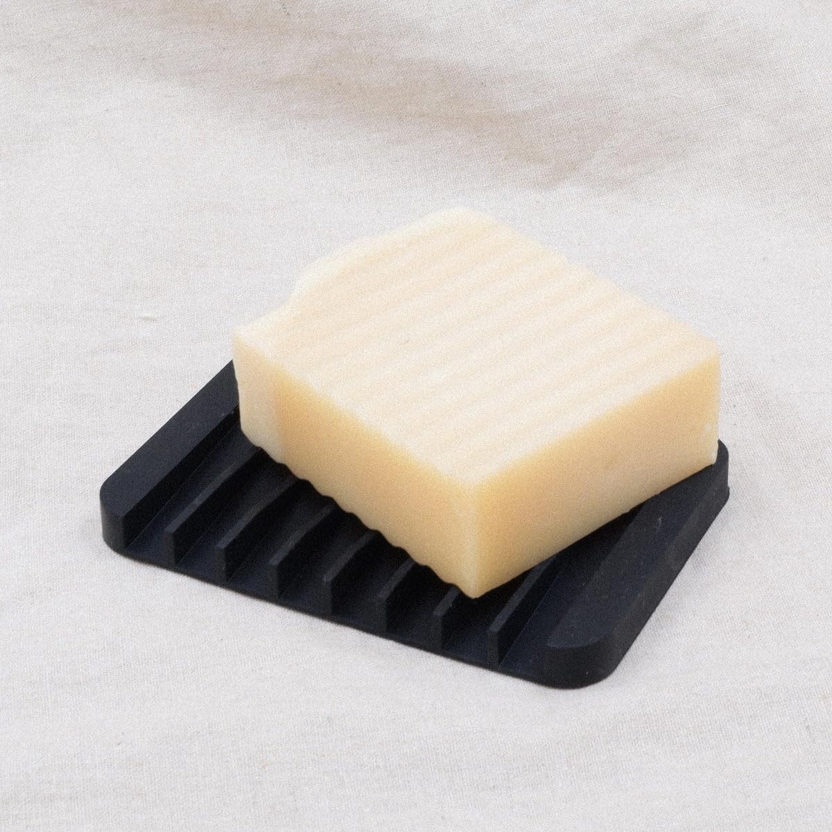 iSeventy9 Soap Dish Silicone Self Drain Non-Slip Flexible Soap Storage Soap Drainer for Bathroom Kitchen Toilet - Black