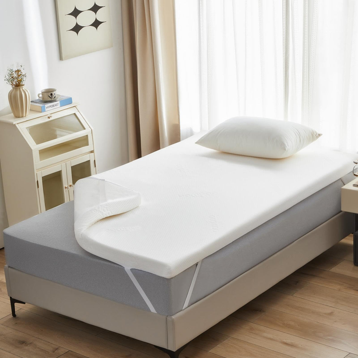 Memory Foam Mattress Topper 4ft/Small Double Bed (7cm Thick) Premium Topper for Comfort & Support, Back & Joint Pain Relief, Cooling Dual-Layer