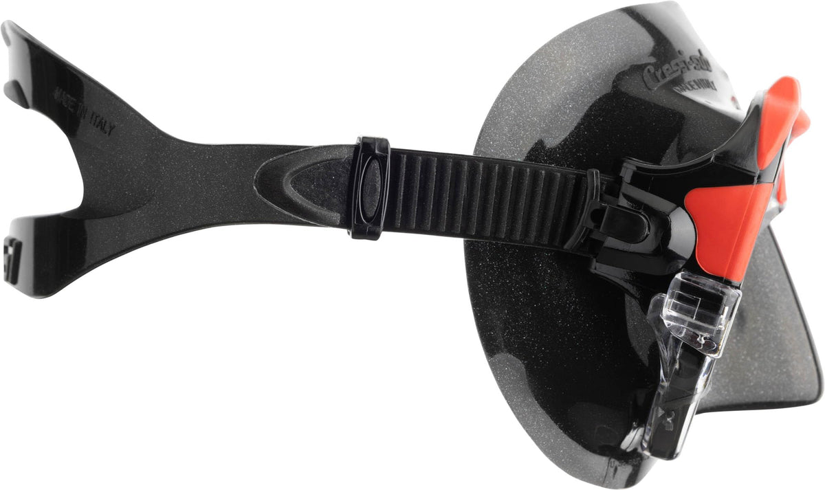 Cressi Matrix Mask - Diving, Apnea and Snorkeling Mask - Soft Silicone, Black/Red