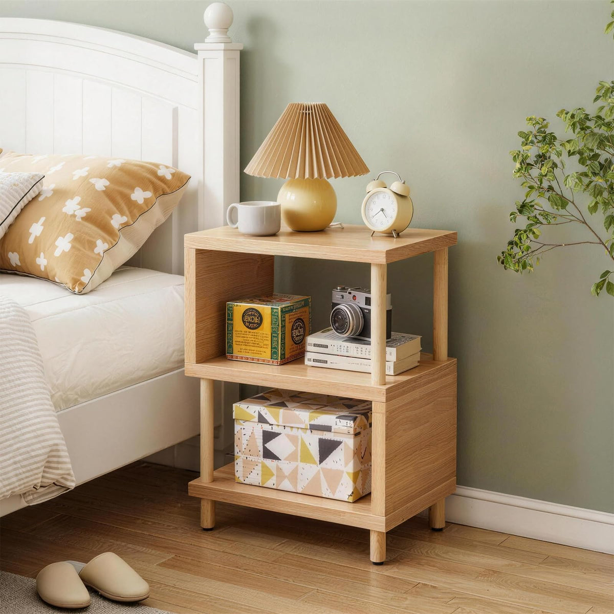 Aibiju 3-Tier Side Table, Small End Table, Industrial Nightstand with Storage Shelf, Bedside Table for Bedroom, Living Room, Hallway, Balcony