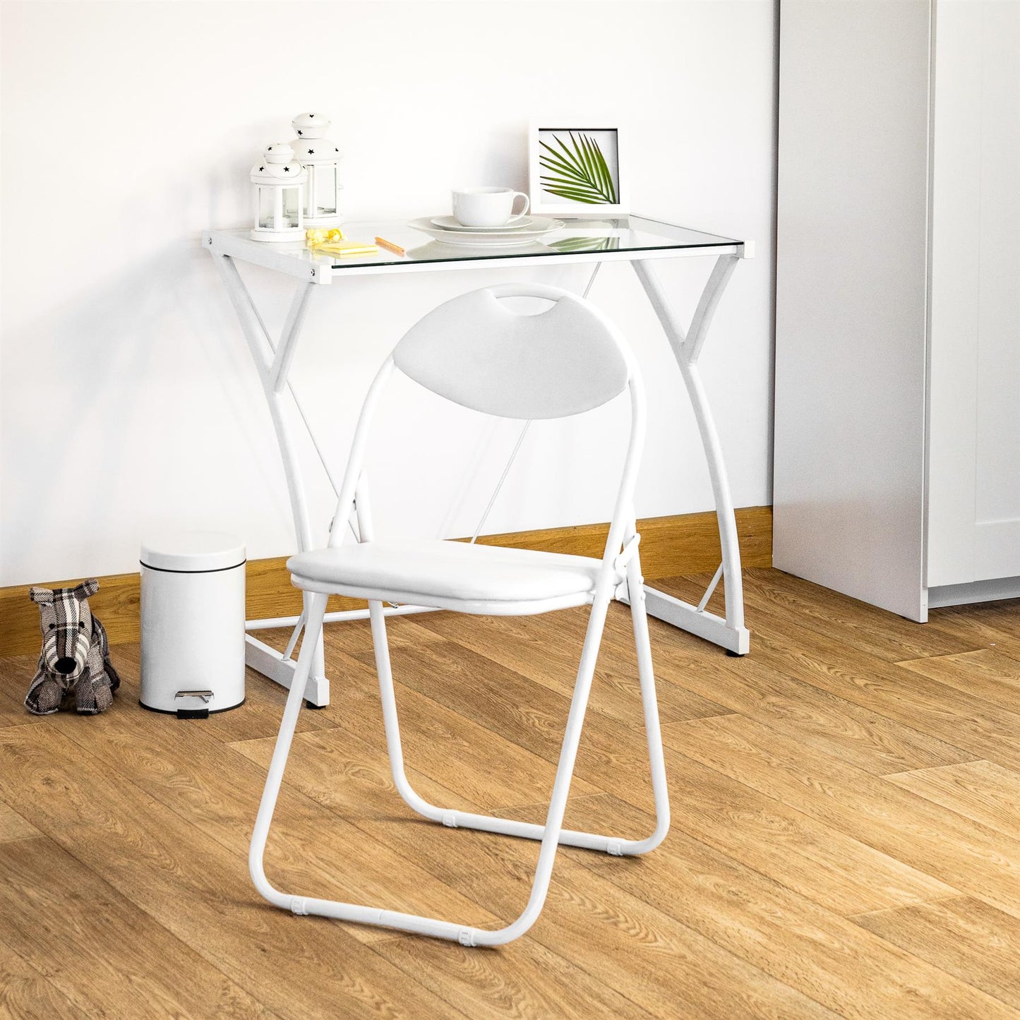 White Curved White Framed Padded Folding Chair - Pack of Six