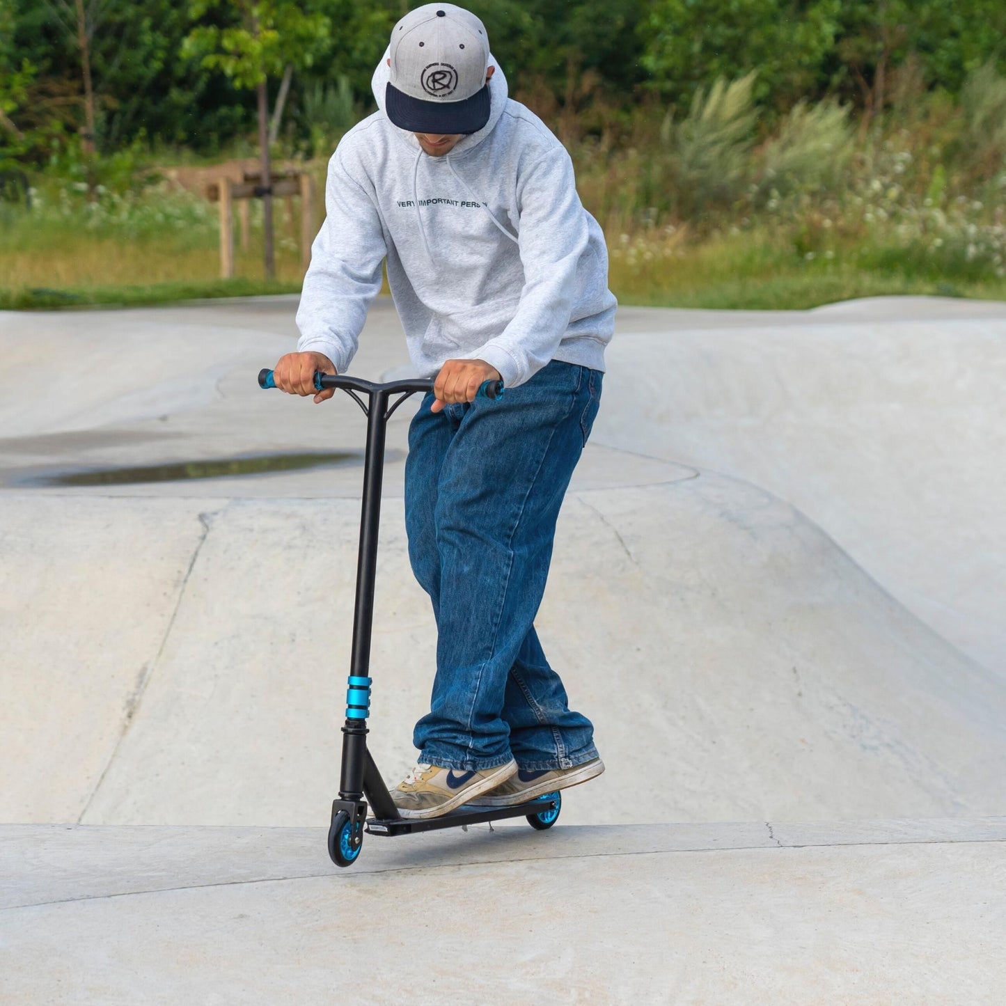 Navy - Deluxe Stunt Scooter