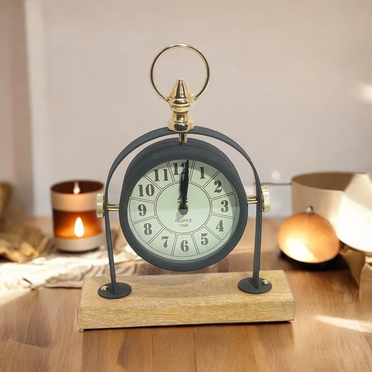 TABLE CLOCK