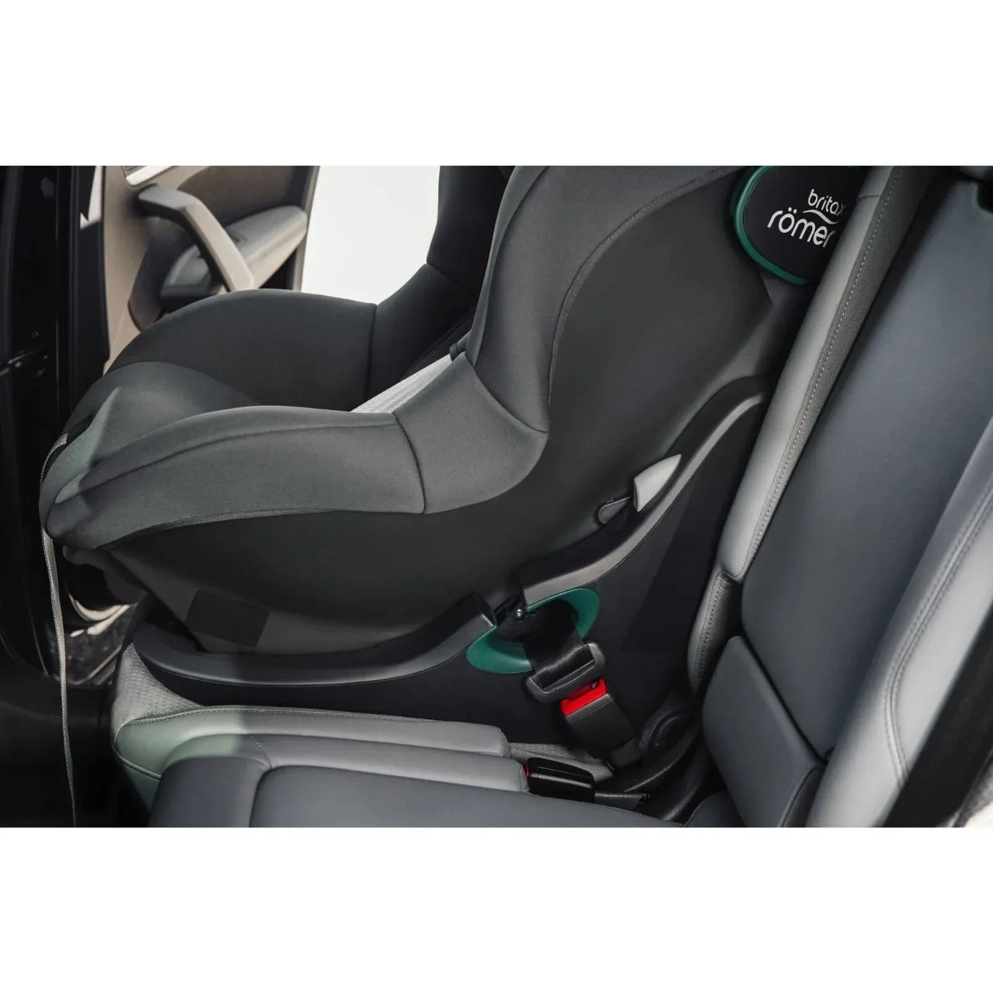 Britax Römer King Pro BR i-Size Group 1 Car Seat - Space Black