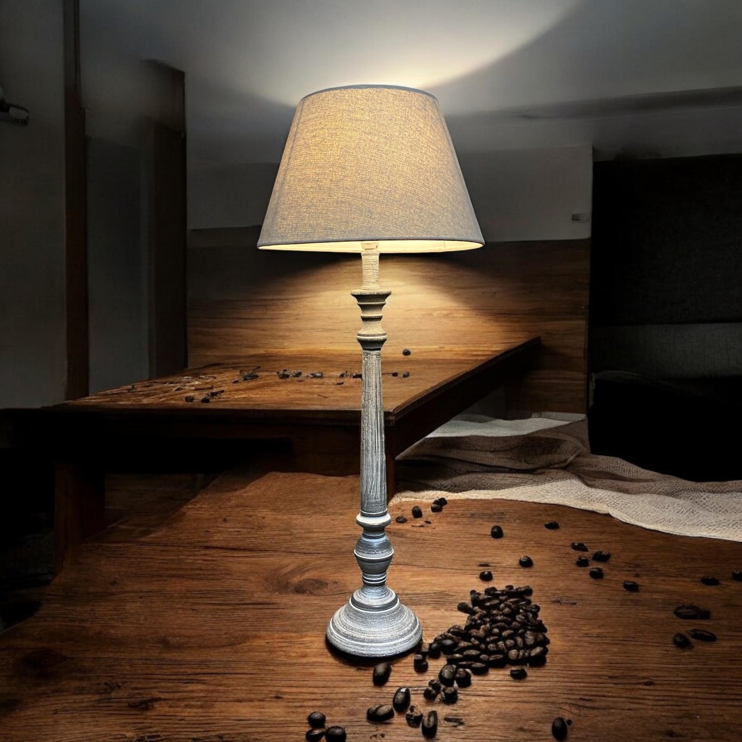 60CM TRADITIONAL LAMP AND SHADE