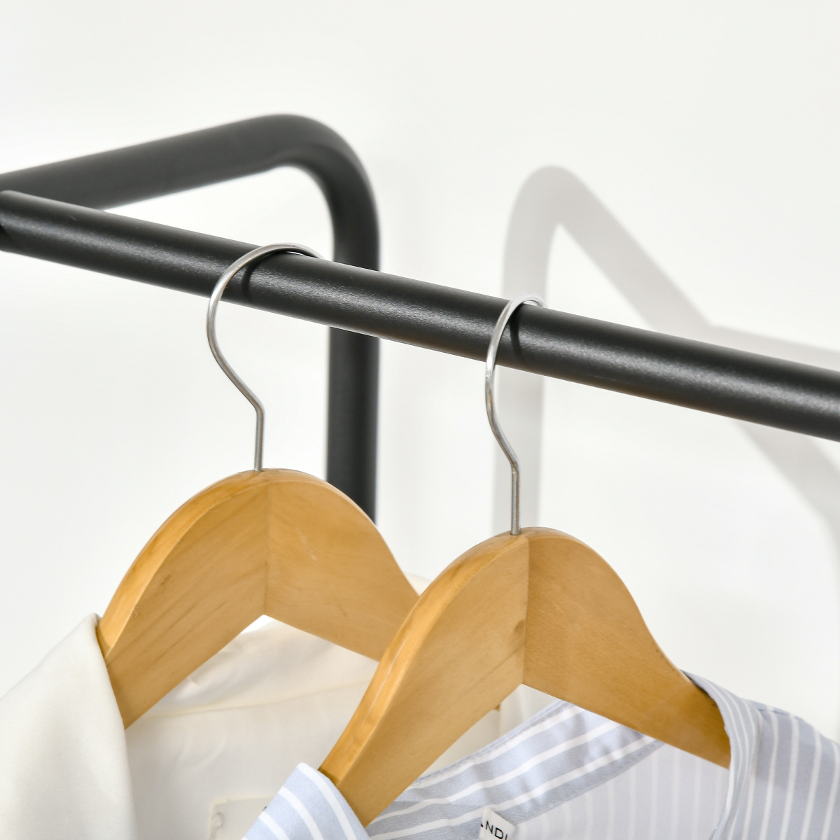 Hanging Clothes Rail Clothes Rack  6 Fabric Drawers for Hallway Bedroom HOMCOM