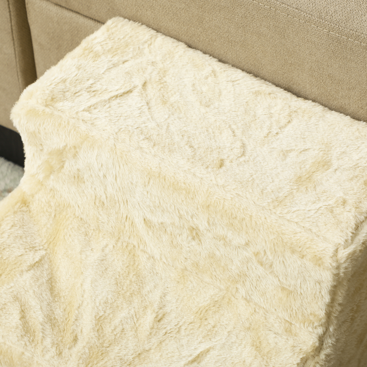 PawHut Three-Step Portable Dog Stairs with Washable Plush Cover