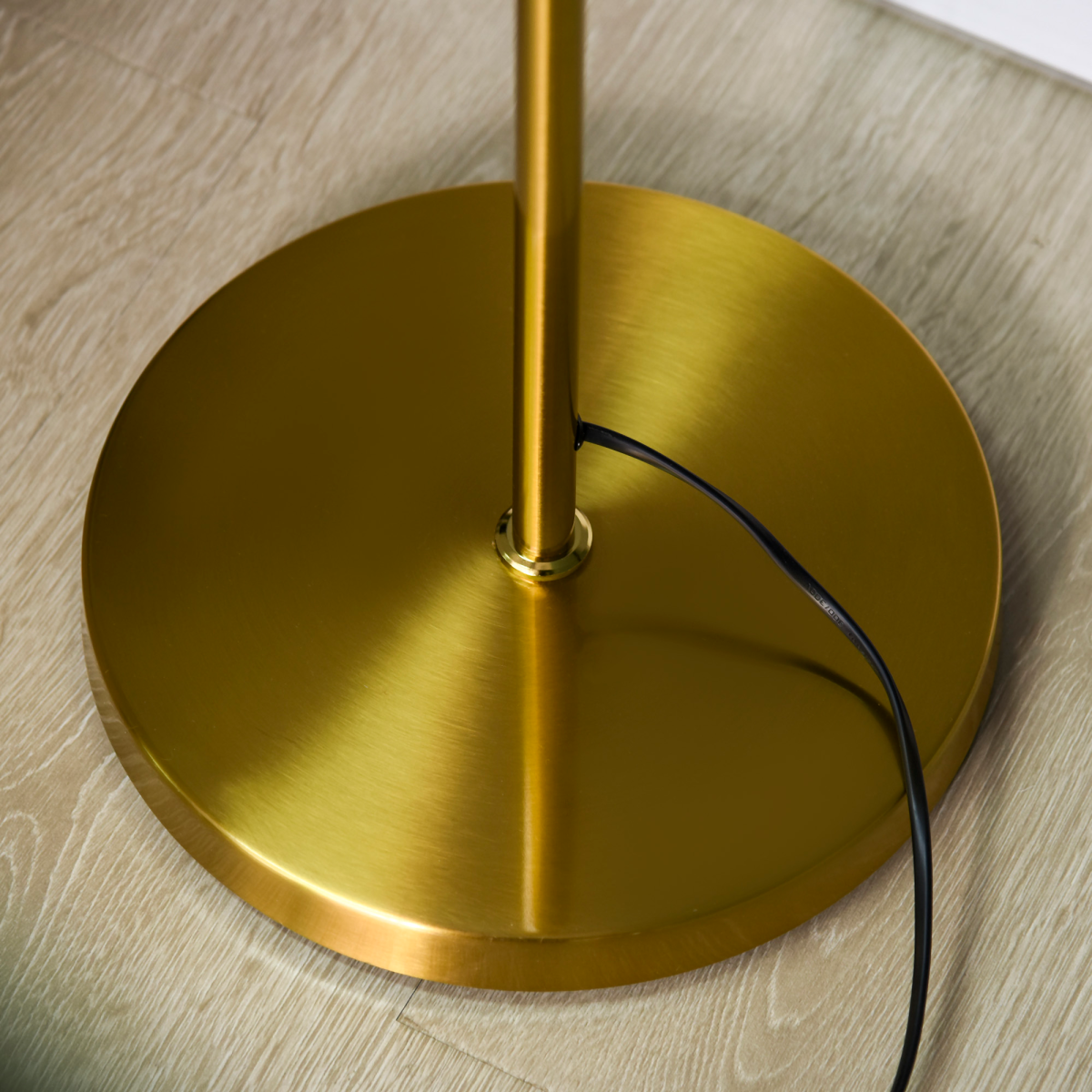 HOMCOM Modern Tree Floor Lamp with 3 Light, for Living Room Bedroom, Gold
