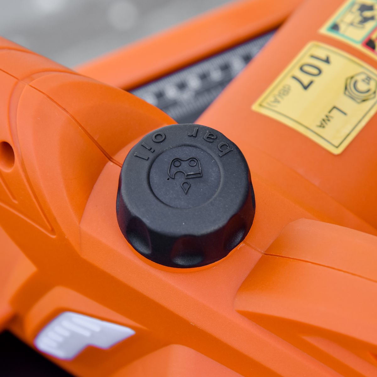 DURHAND Electric Chainsaw, 2000 W, 40 cm Blade-Orange