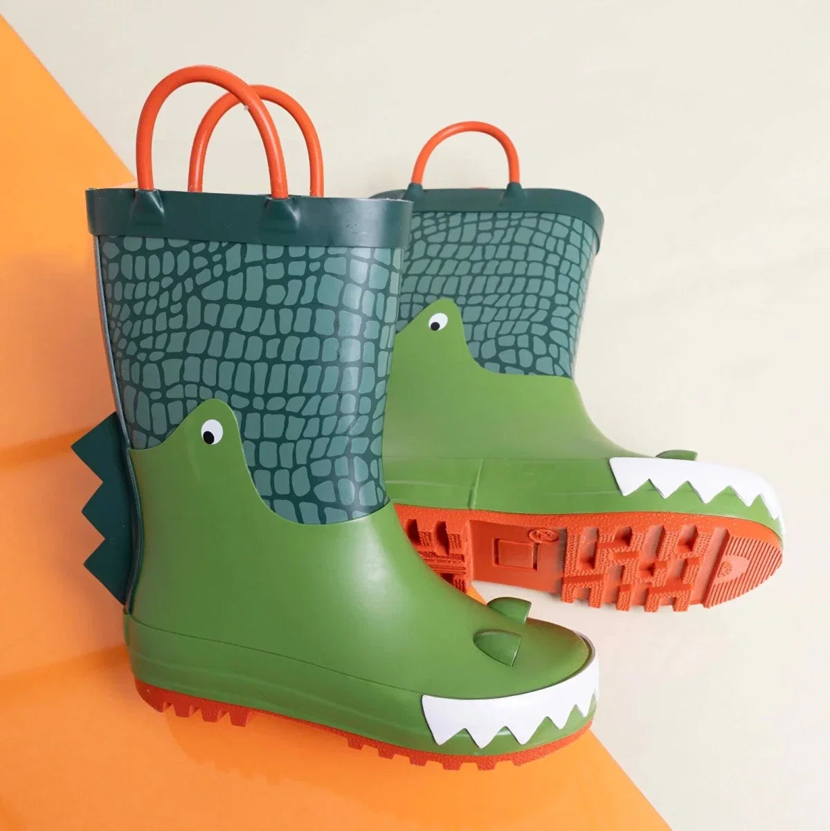 HelloBaby Bot - Green