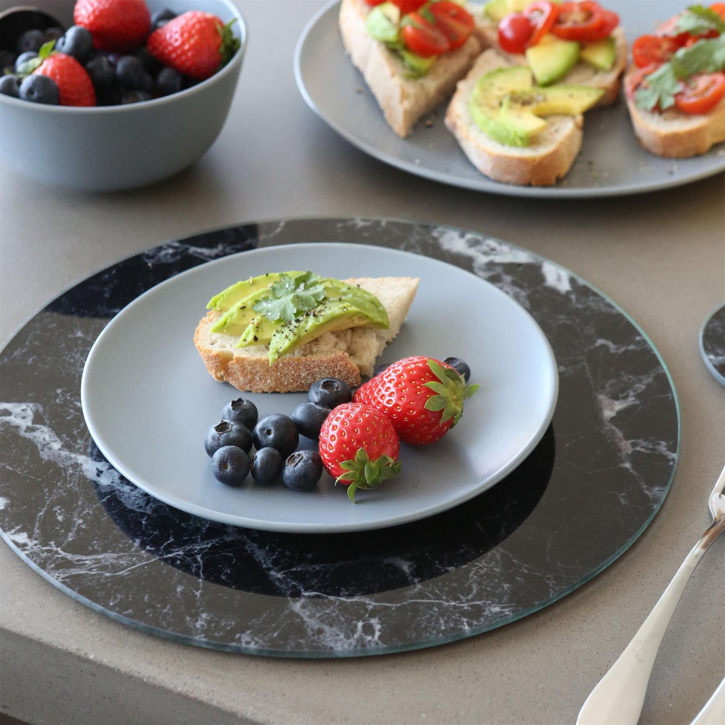 Round Glass Chopping Board - 30cm - Marble