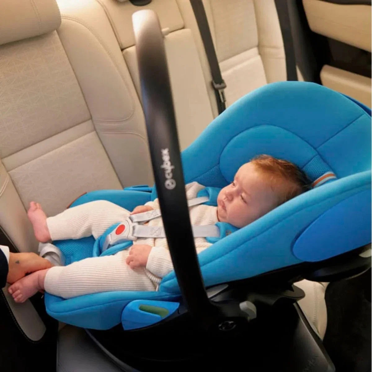 Cybex Cloud G i-Size Group 0+ Car Seat - Fog Grey