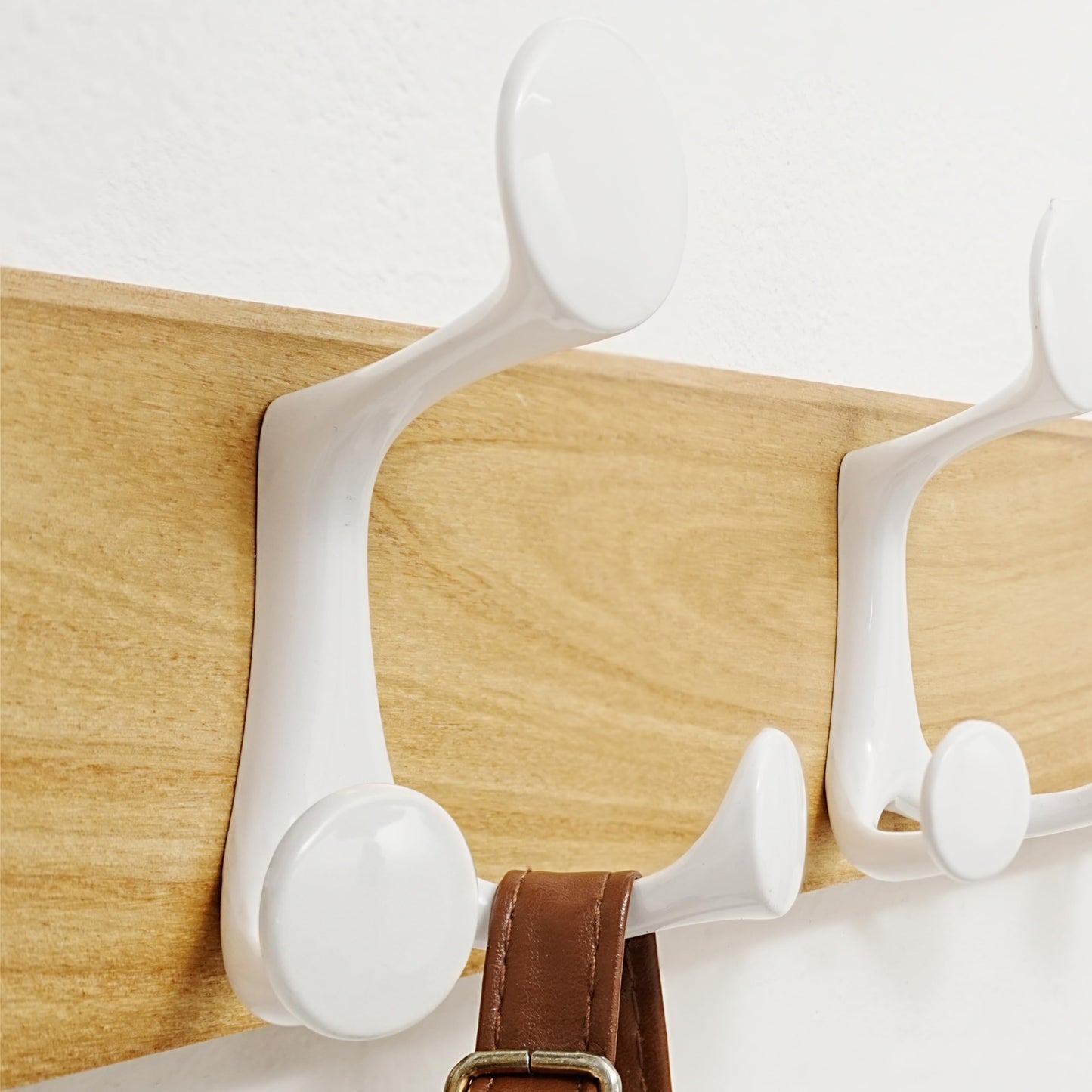 SKOLOO 109 cm Natural Wood Coat Rack Wall Mount with 8 Triple Hooks - Ideal for Family Entrances, Classrooms, and Pet Supplies Storage