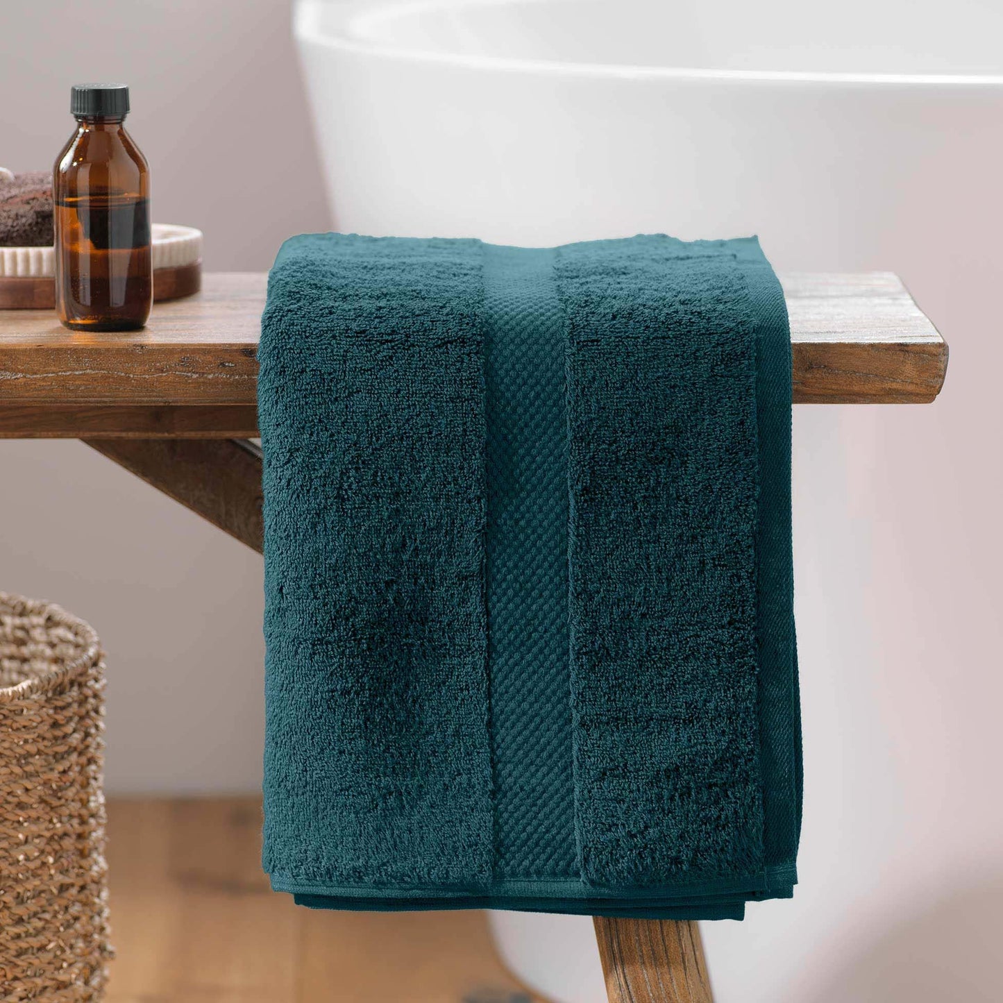 Douceur d'Intérieur, Elegance Blue Hand Towel (50 x 90 cm) 100% Cotton Plain