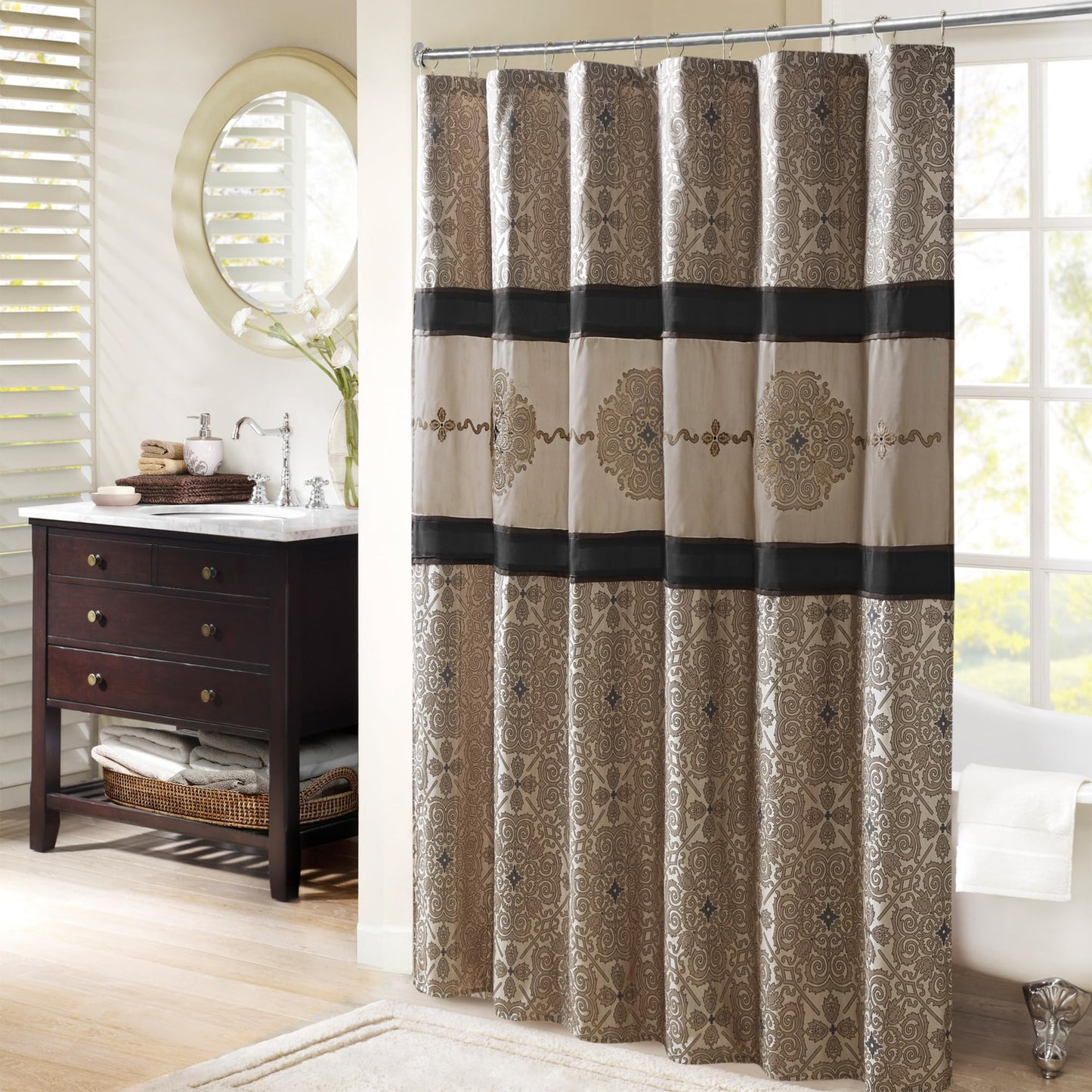 Madison Park Donovan Shower Curtain, Embroidered Jacquard Weave, Color Block Pieced Design, Traditional Bathroom D cor, Machine Washable, Fabric