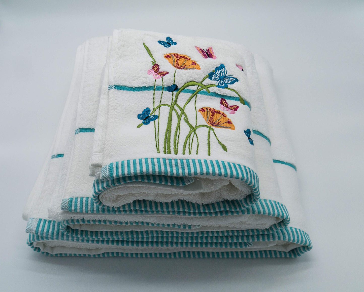 Lex's Linens Floral & Butterfly Embroidered Bath Towel