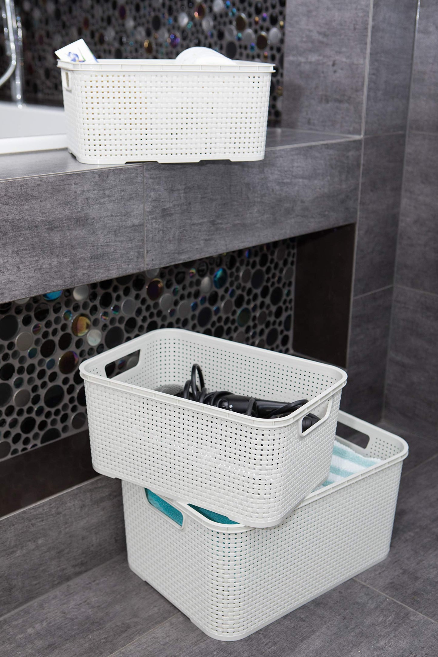 BranQ Home Essential Universal Multifunctional Basket in Rattan Design, Size M 10 L, BPA-Free Plastic PP, Cream, 28.8 x 19.7 x 16.2 cm