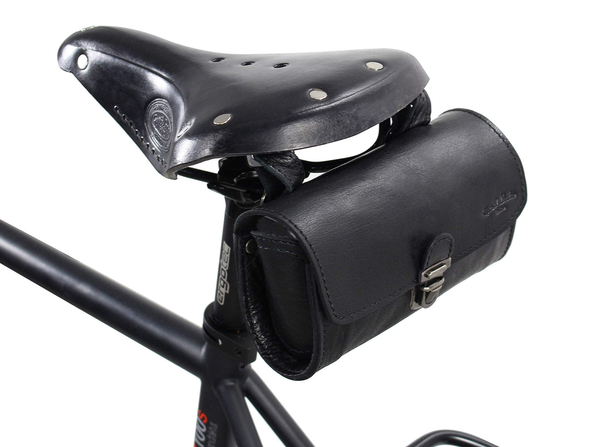 Gusti Bicycle Saddle Bag - Vintage Black Leather Club Armchair Modern Living Room