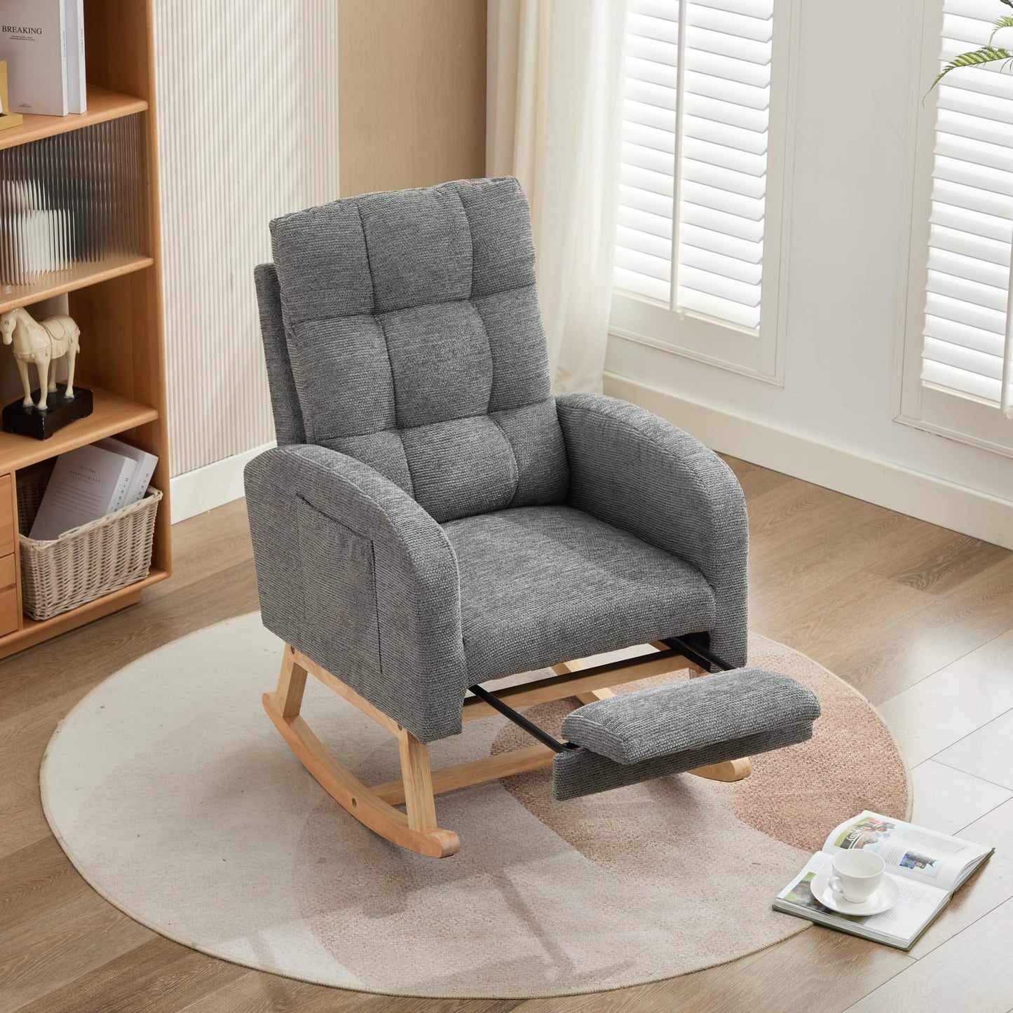 ModernLuxe Rocking Chair, Lounge Armchair,Adjustable Footrest, High Backrest,Side Pockets, Solid Wooden Legs Nursing Chair for Living Room & Bedroom