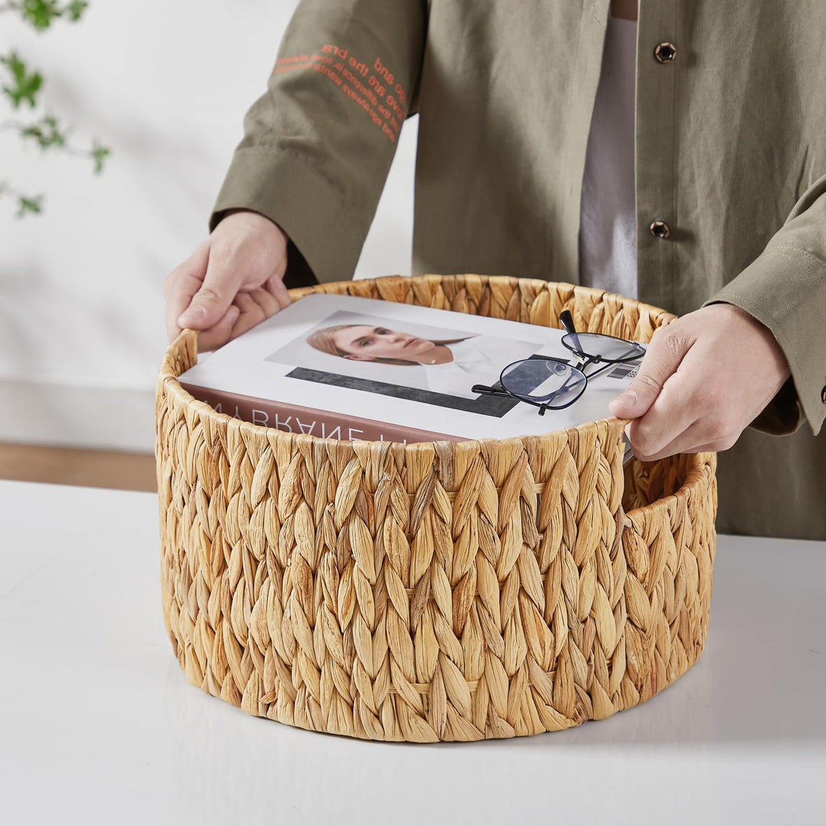 Vagusicc Water Hyacinth Storage Basket Set of 3, HandWoven Round Wicker Storage Basket with Handle, Natural Woven Shelf Basket Organizer