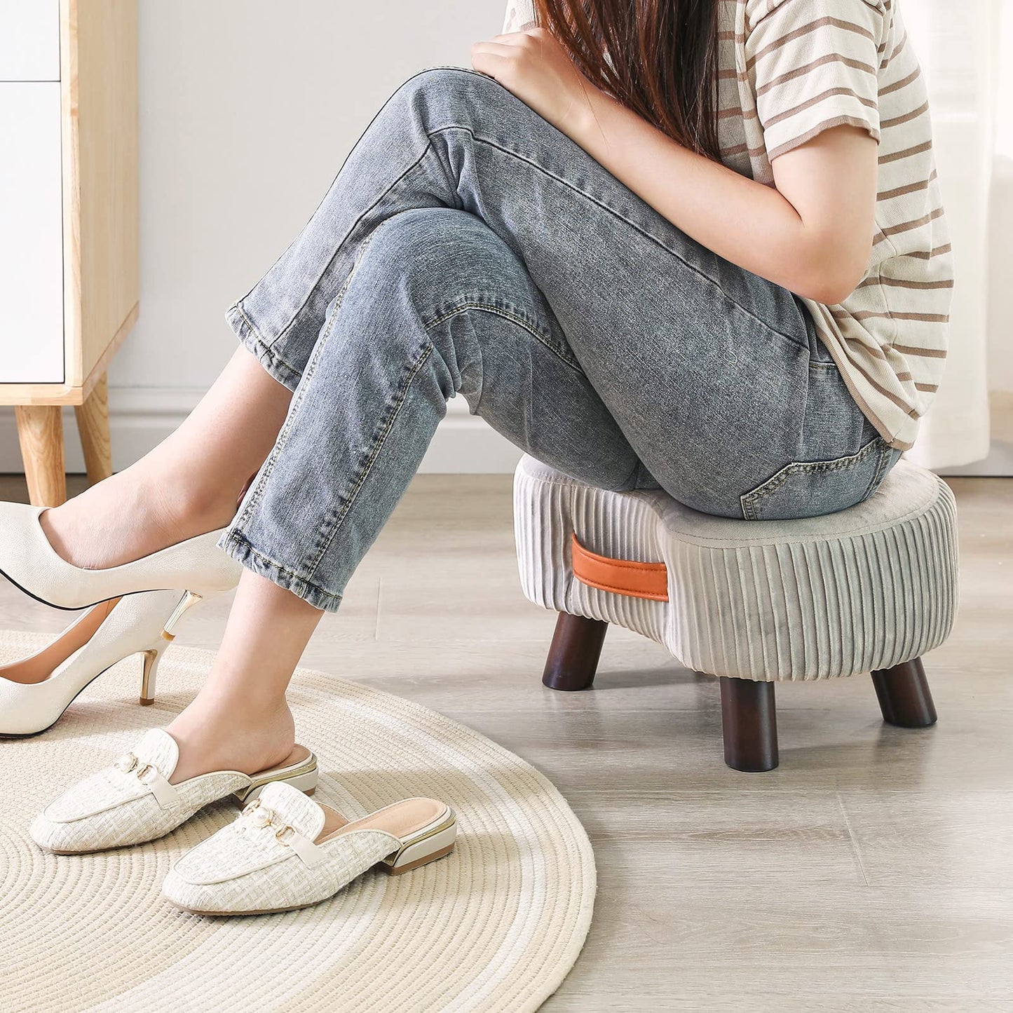 YMYNY Footstool, Wooden Pouf Ottoman, Small Curved Footstool with Handle, Sofa Stool with Soft Seat Cushion, for Bedroom, Living Room