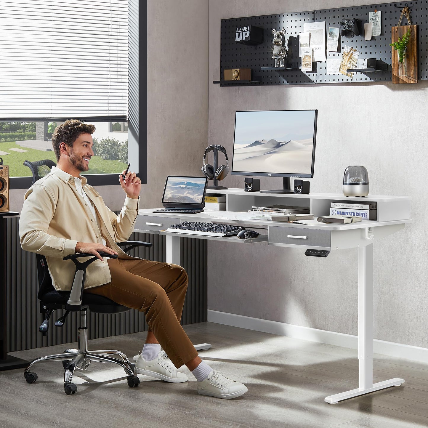 WALKINGDESK Electric Standing Desk with Keyboard Tray, 160 x 60 cm