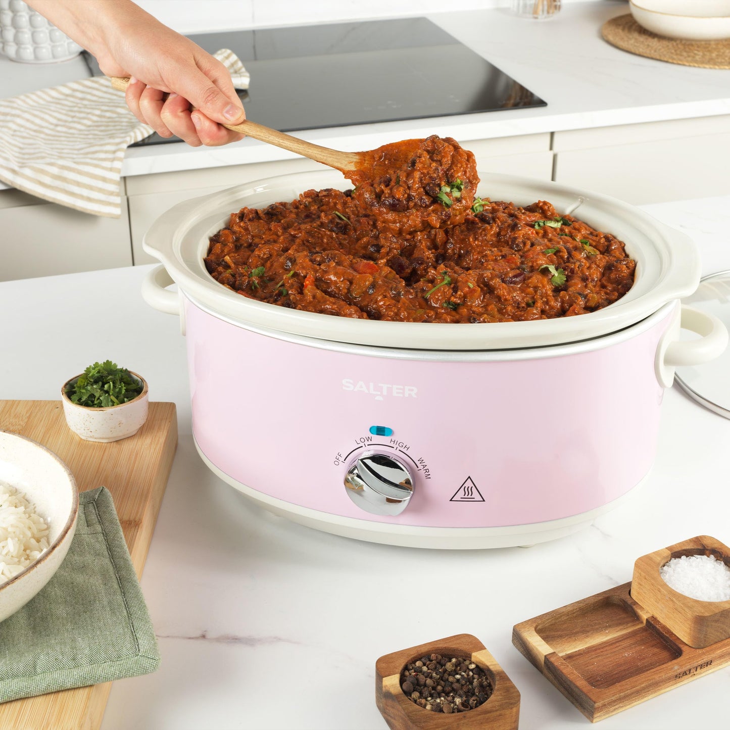 Salter Pink Retro 6.5L Slow Cooker  3 Heat Settings & Keep Warm, Dishwasher Safe Ceramic Pot, Tempered Glass Lid, Cool Touch Handles, Family Cooking,