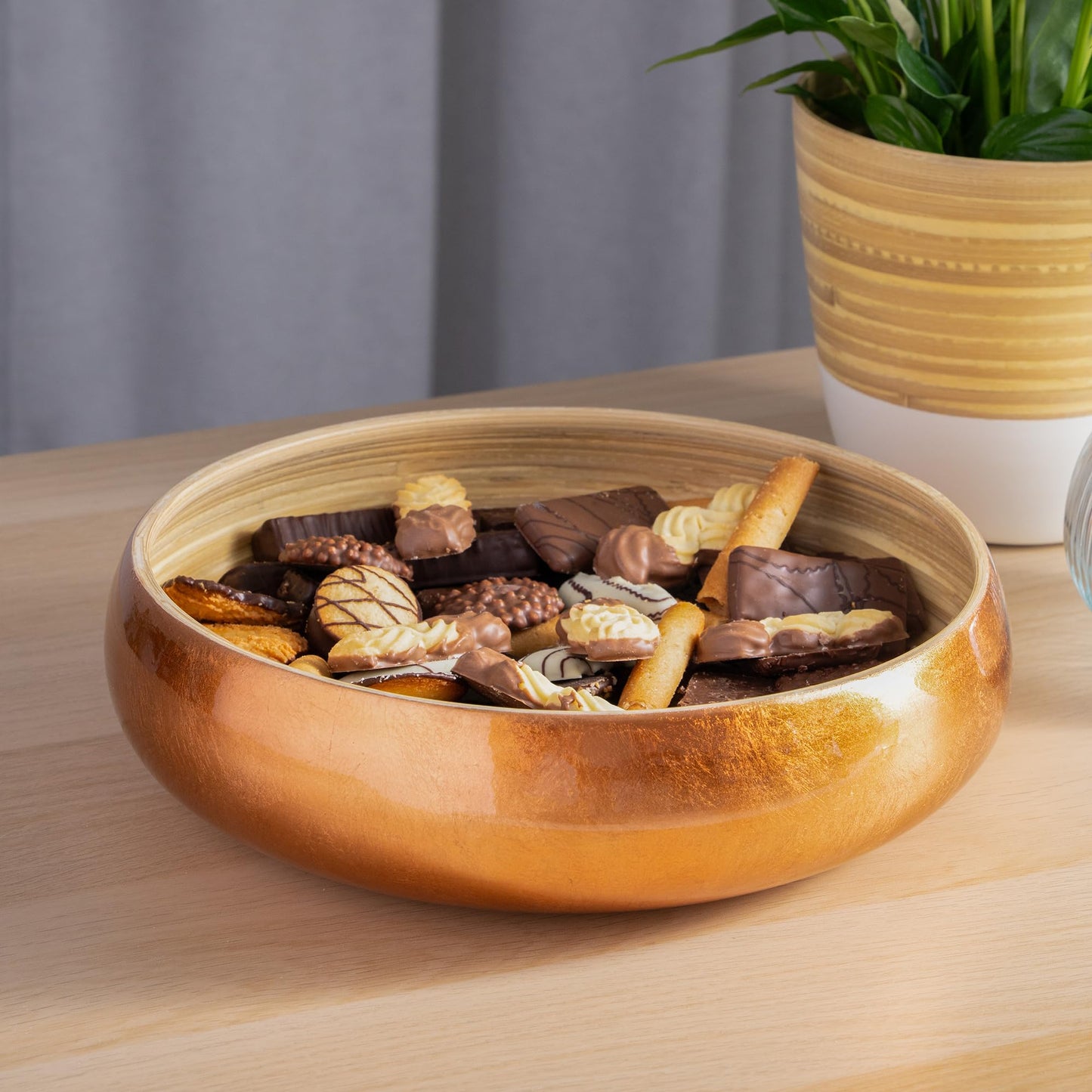 Dehaus Large Bamboo Fruit Bowl - 30cm, Copper Gold Leaf - Wooden Salad Serving Bowl - Fruit Basket for Kitchen or Bread Basket - Table Centrepiece