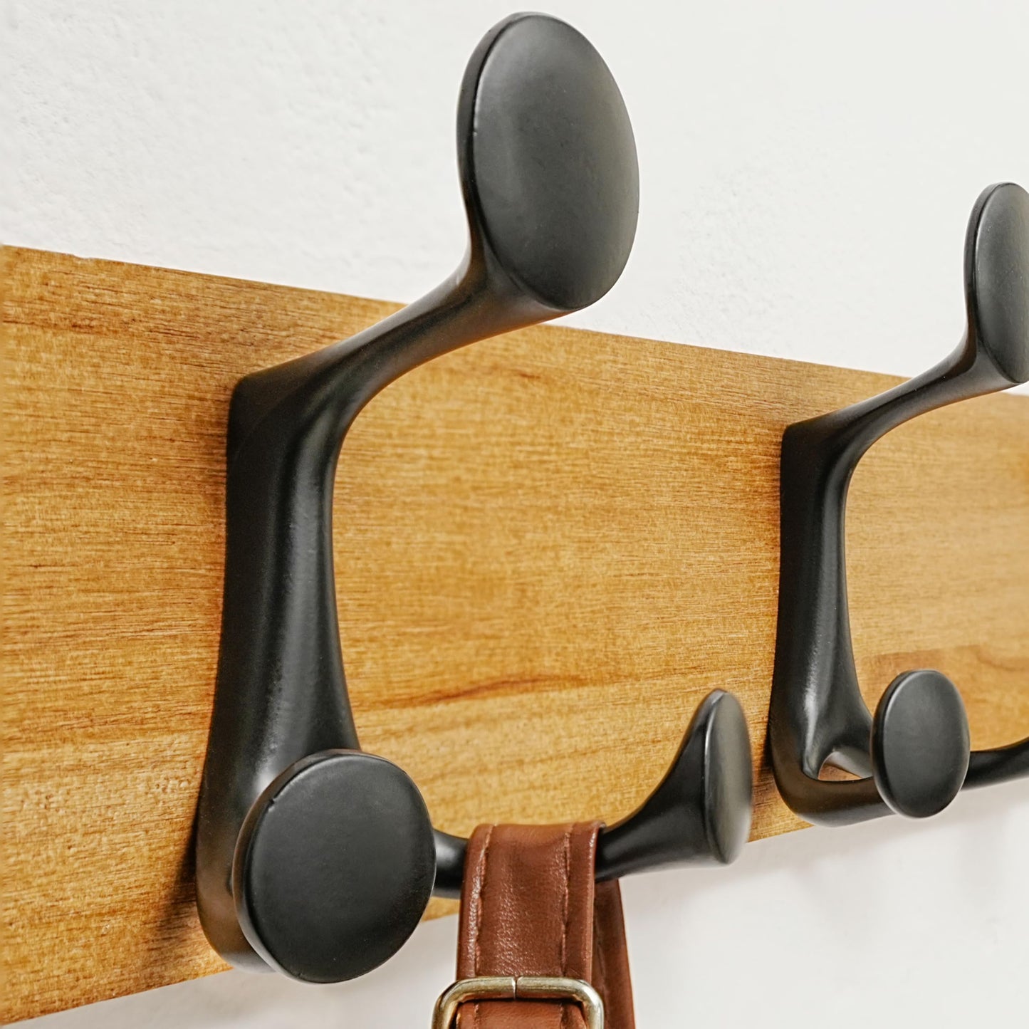 SKOLOO 61cm Light Brown Wood Coat Rack Wall Mount with 5 Triple Hooks - Ideal for Family Entrances, Classrooms, and Pet Supplies Storage