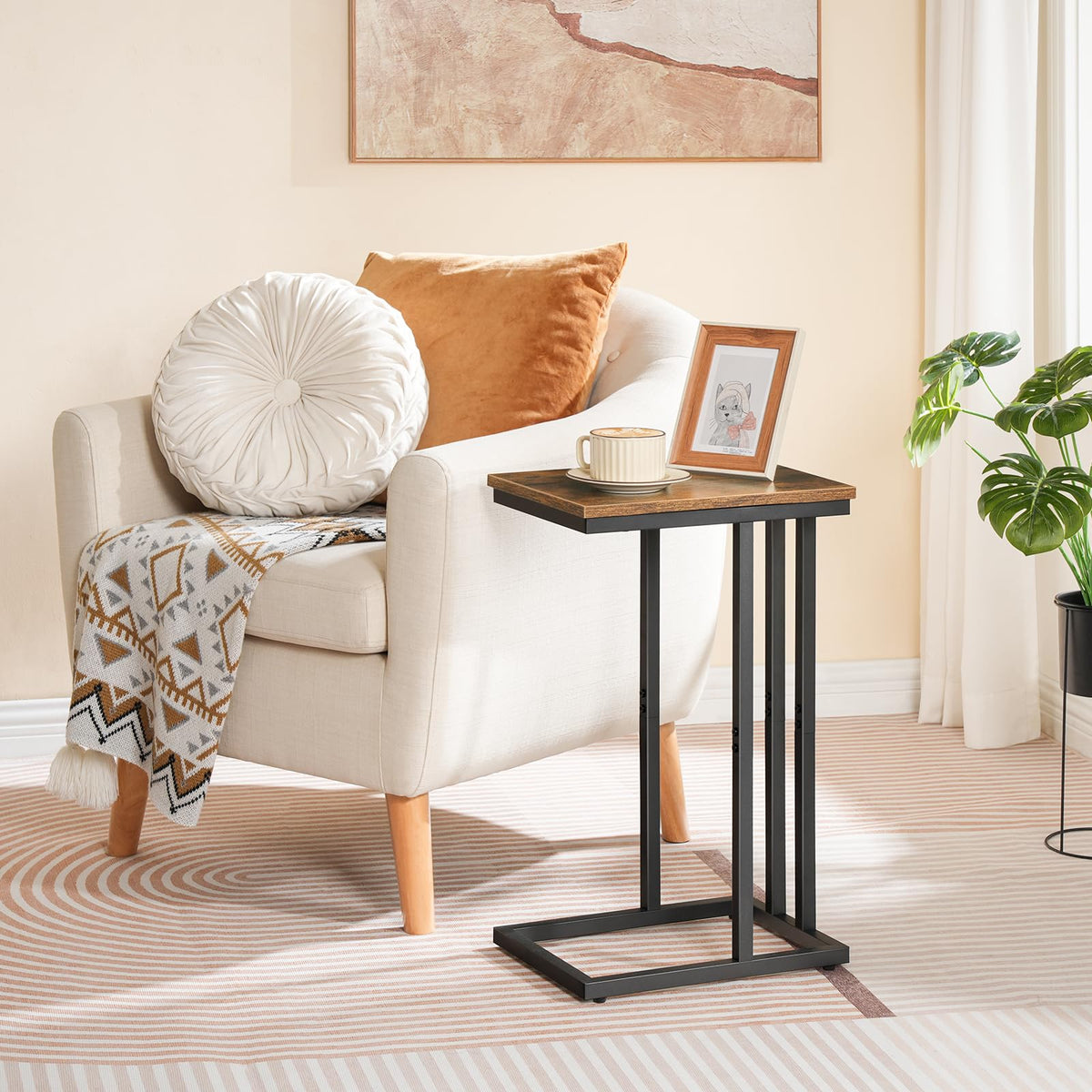 HOOBRO C-Shaped Side Table, Narrow Sofa Side Table, Coffee Snack Table with Metal Frame, Laptop Table, Slim Bedside Table for Bedroom, Living Room