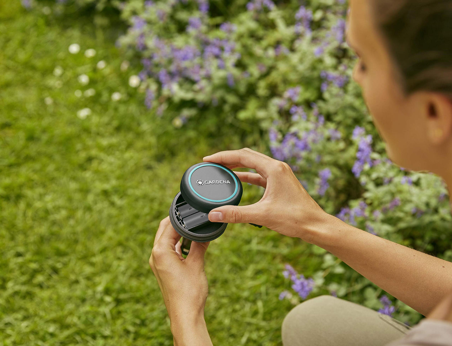 Gardena Soil Moisture Sensor: Automatic irrigation, can be used directly on the lawn, 5 m long connection cable, can be extended with extension cable