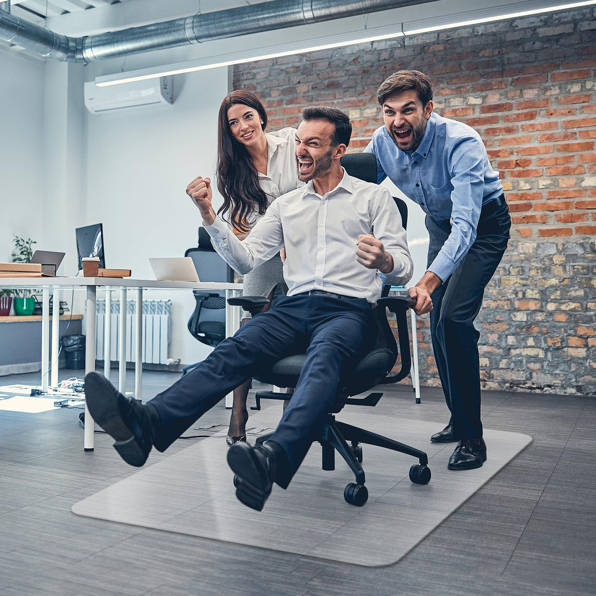 WASJOYE Office Chair Mat for Hardwood Floor 135x114cm
