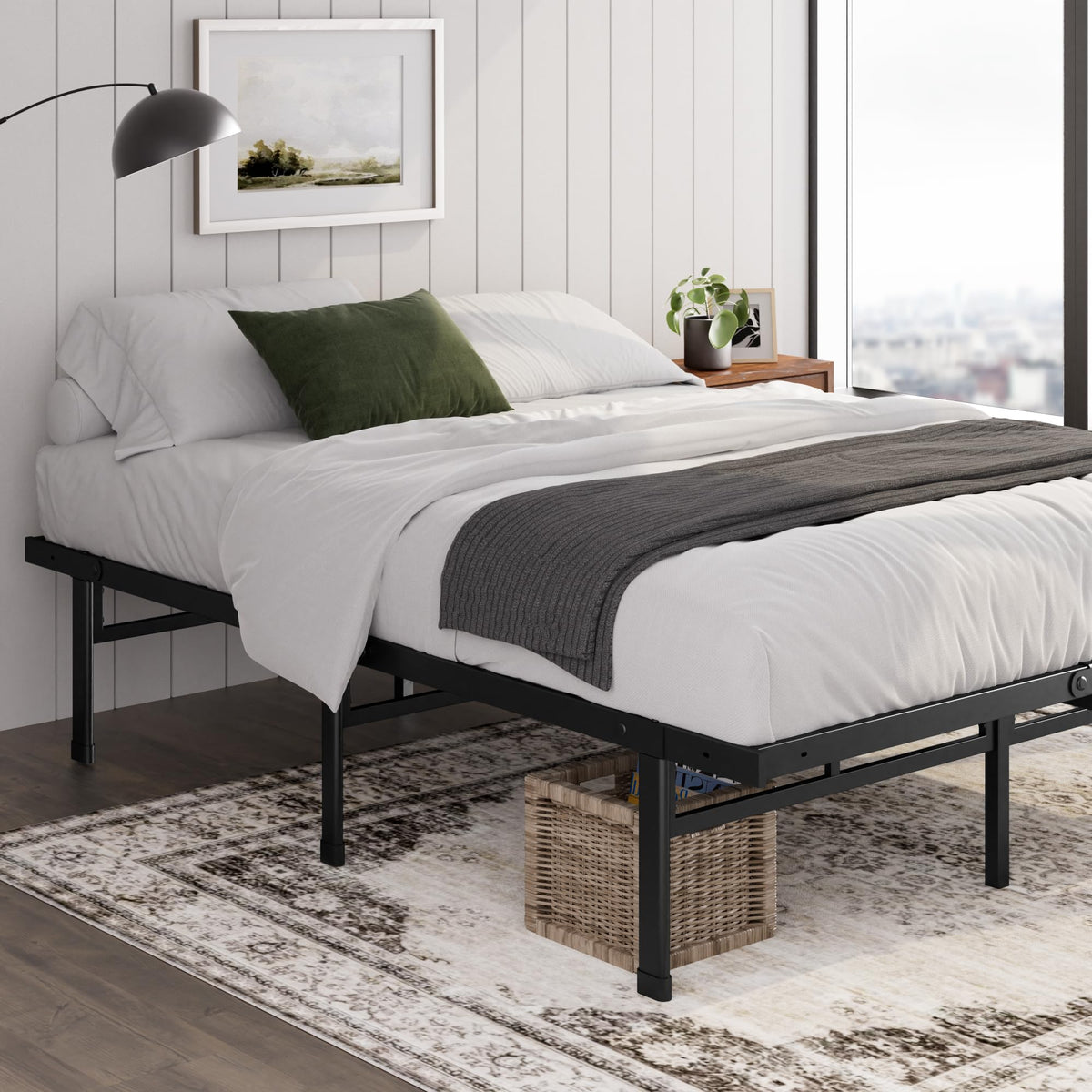 Zinus Justin Super King Bed frame - Bed 180x200 cm - 36cm Height - Metal bed frame with Underbed storage and steel slat support - Black