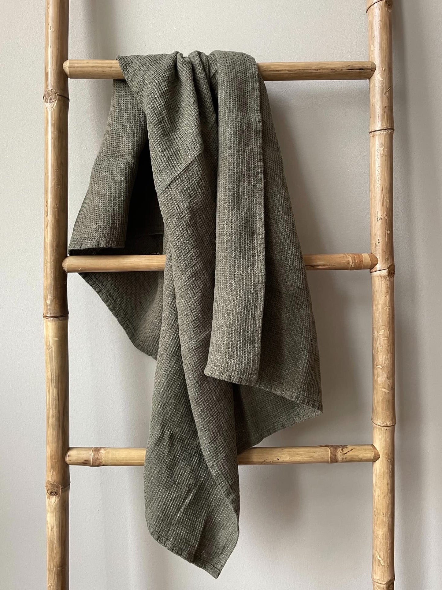 Fine Waffle Pique Bath Towel Sauna Towel Linen Stonewashed (Camouflage, 70 x 100 cm)