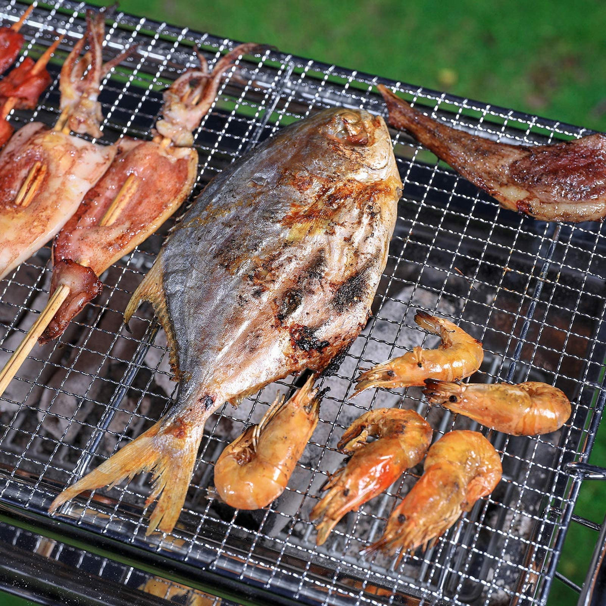 Uten Barbecue Grill, 430 Rustproof Stainless Steel Barbecue Grill, Two Heights Adjustable, Outdoor Charcoal BBQ for 5-10 Persons Family Picnic Garden