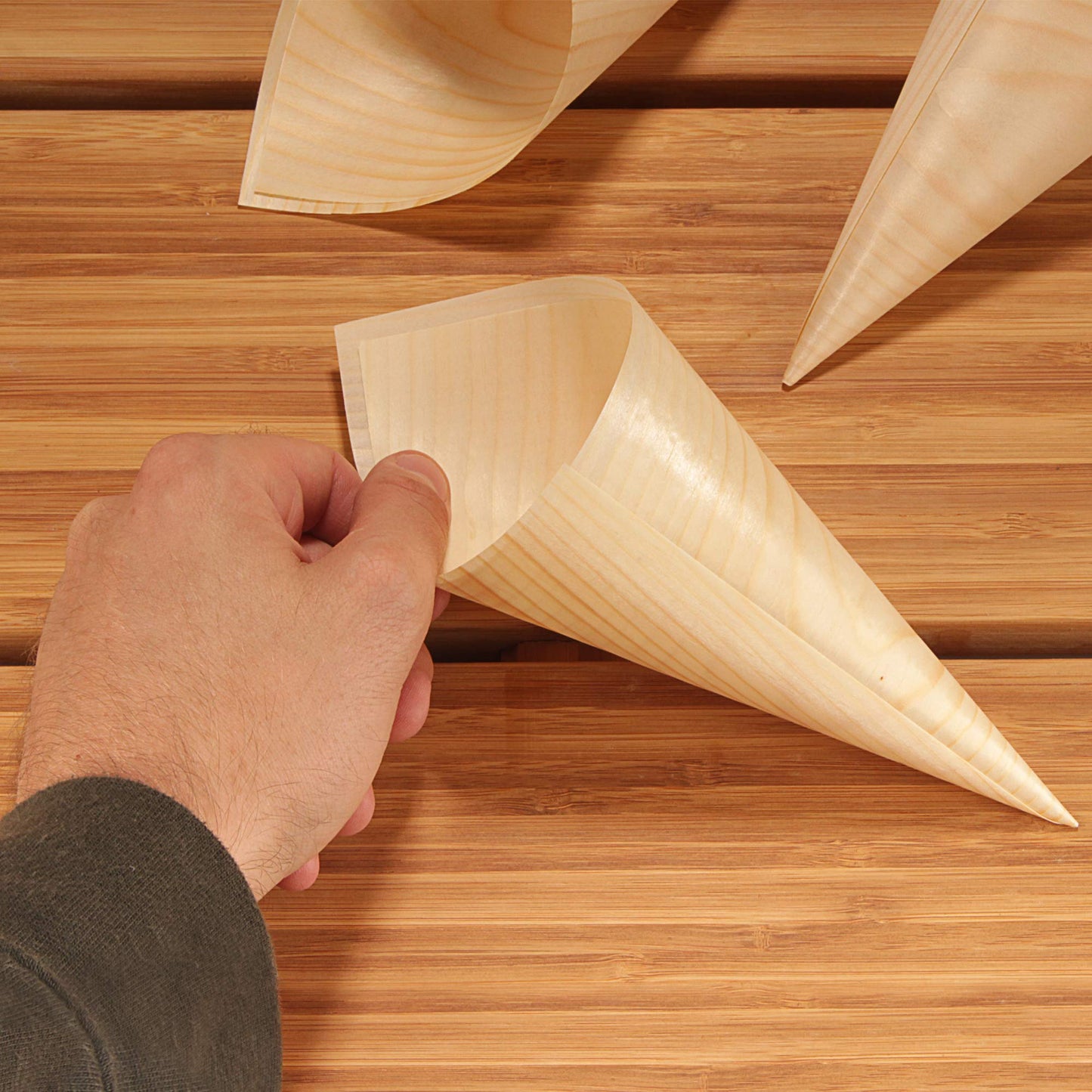 BambooMN Brand - 7.9" Tall x 3" Diameter Disposable Wood Cones - 300 Pieces