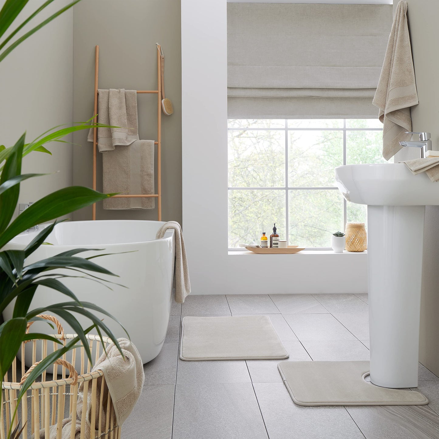 Catherine Lansfield, Natural, Bath Towel