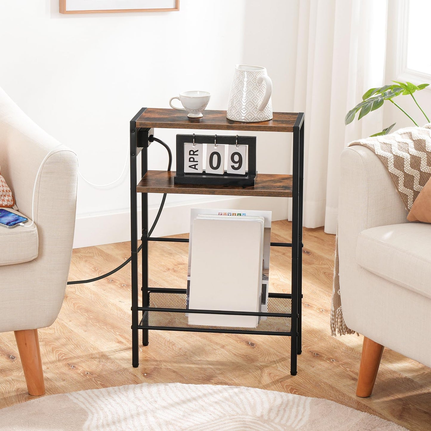 HOOBRO Slim Side Table with Charging Station, Narrow Side Table with USB Ports and Power Outlet, 42 x 18 x 65 cm, 3-Tier End Table for Small Space,