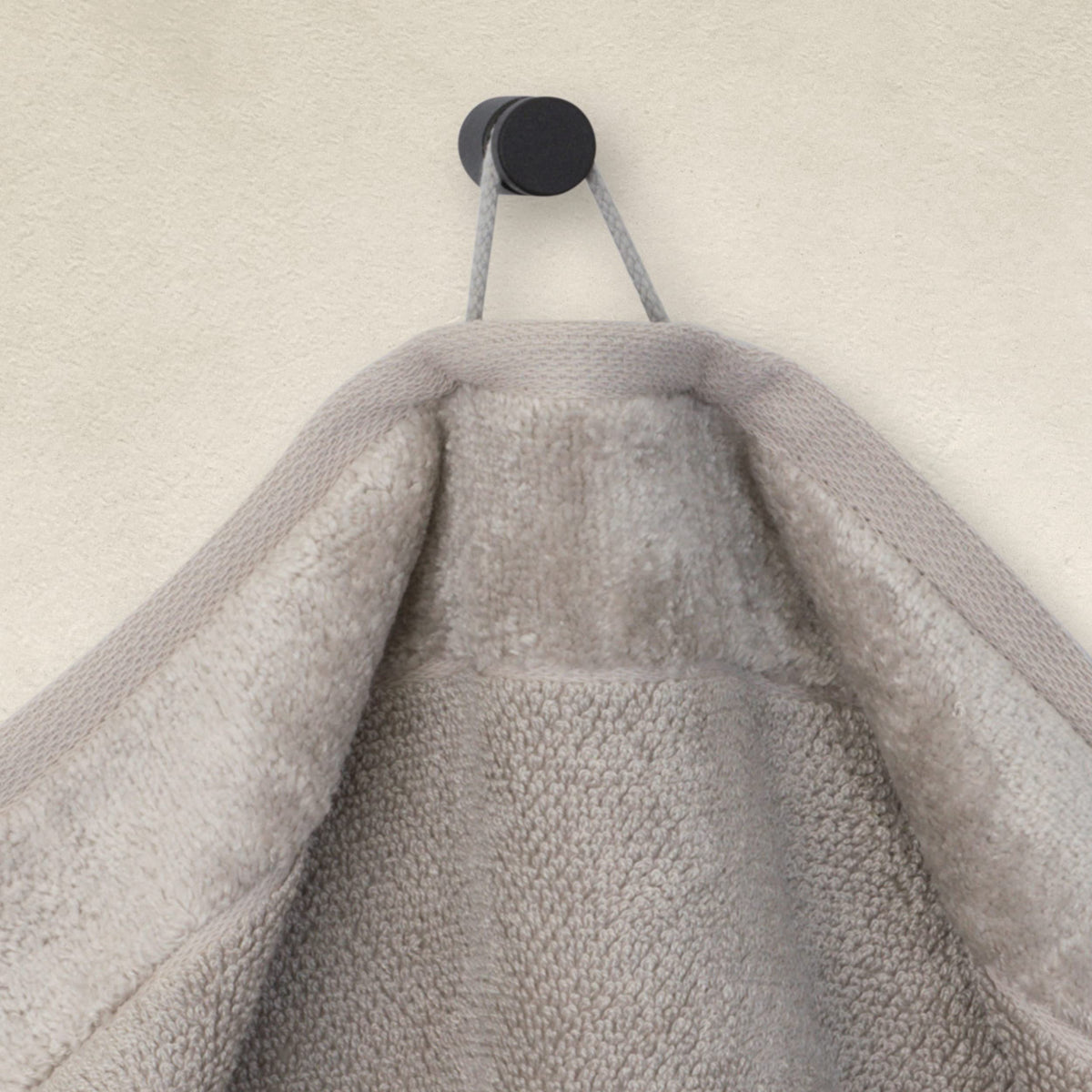 Möve Bamboo Luxe soap cloth 30 x 30 cm made of 60% cotton / 40% viscose from bamboo cellulose, silver grey