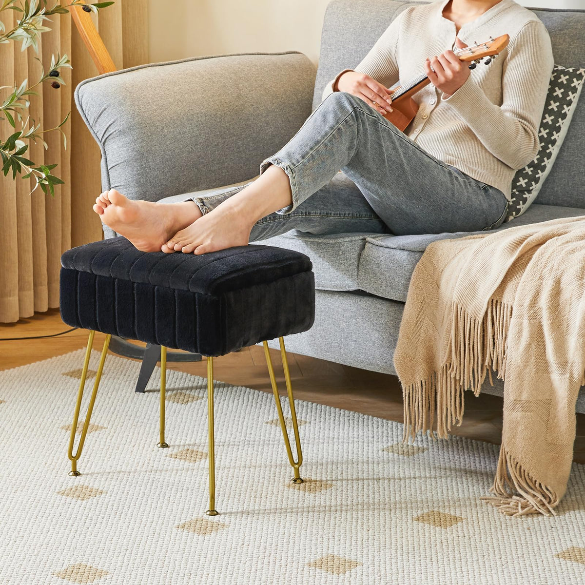 IBUYKE Vanity Stool Chair with Storage, Faux Fur Ottoman, Black L/G-50B