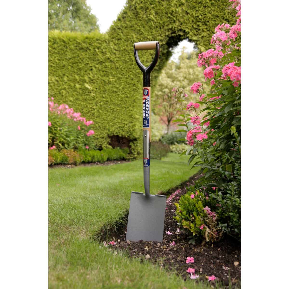 Spear & Jackson 1071AL Neverbend Professional Treaded Digging Spade, Blue