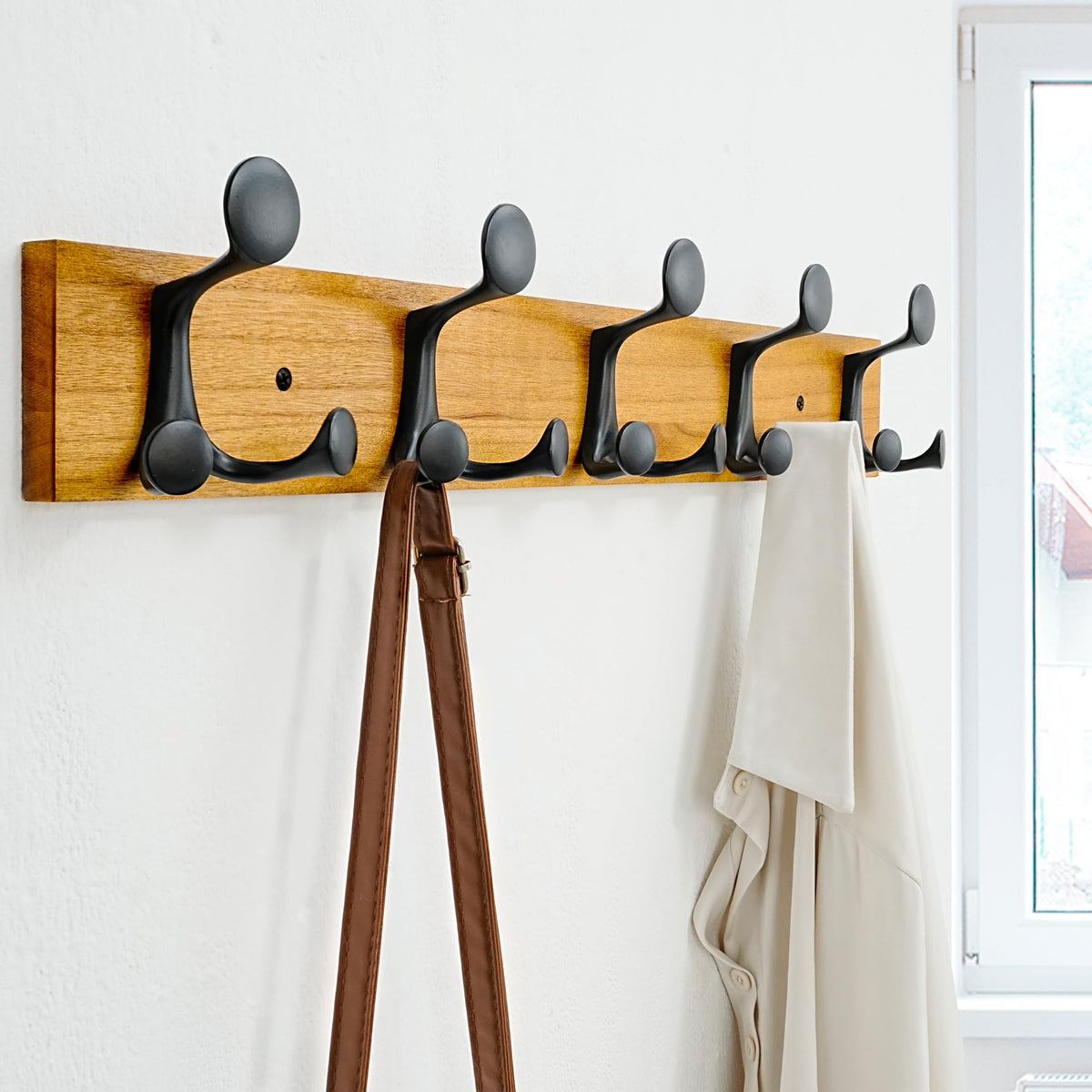 SKOLOO 61cm Light Brown Wood Coat Rack Wall Mount with 5 Triple Hooks - Ideal for Family Entrances, Classrooms, and Pet Supplies Storage