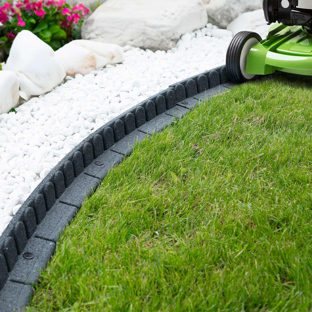 Nicoman Lawnmover Friendly Garden Border 4-ft Rubber Landscape Grass Lawn Mower Edging Section 120cm, Grey, Pack of 4