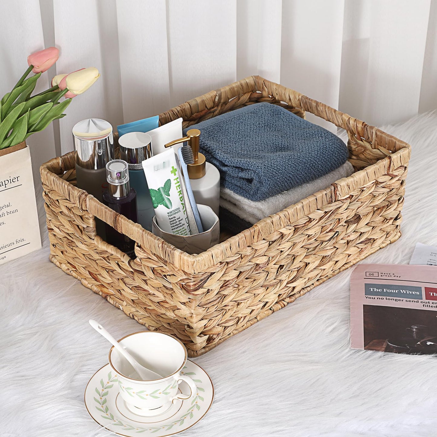 OGANAZI Natural Water Hyacinth Baskets with Handles, 40.5 * 30.5 * 13cm