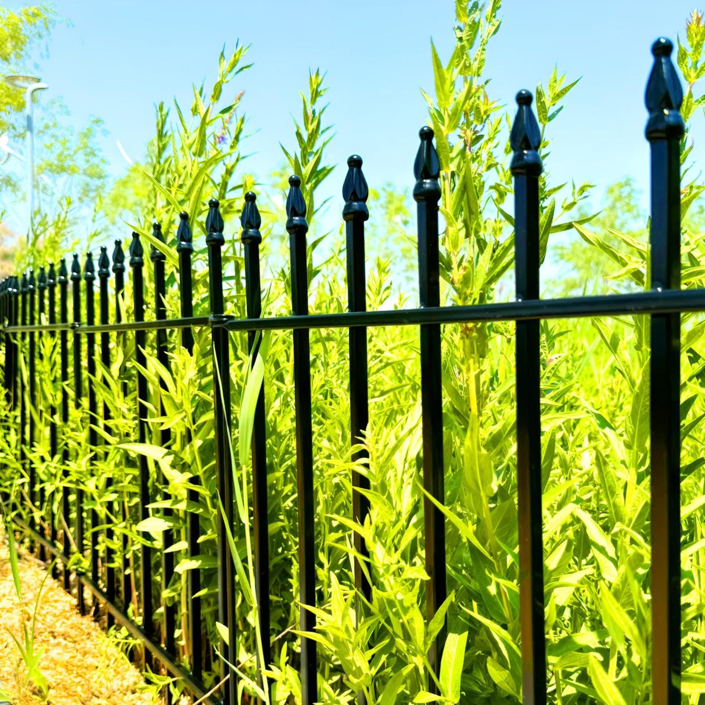 Thealyn Metal Garden Fence Decorative Fence 60cm High x 60cm Wide (5 Panels, Total Length 3m) No Dig Fence Border Fence Dog Fence Landscape Fencing