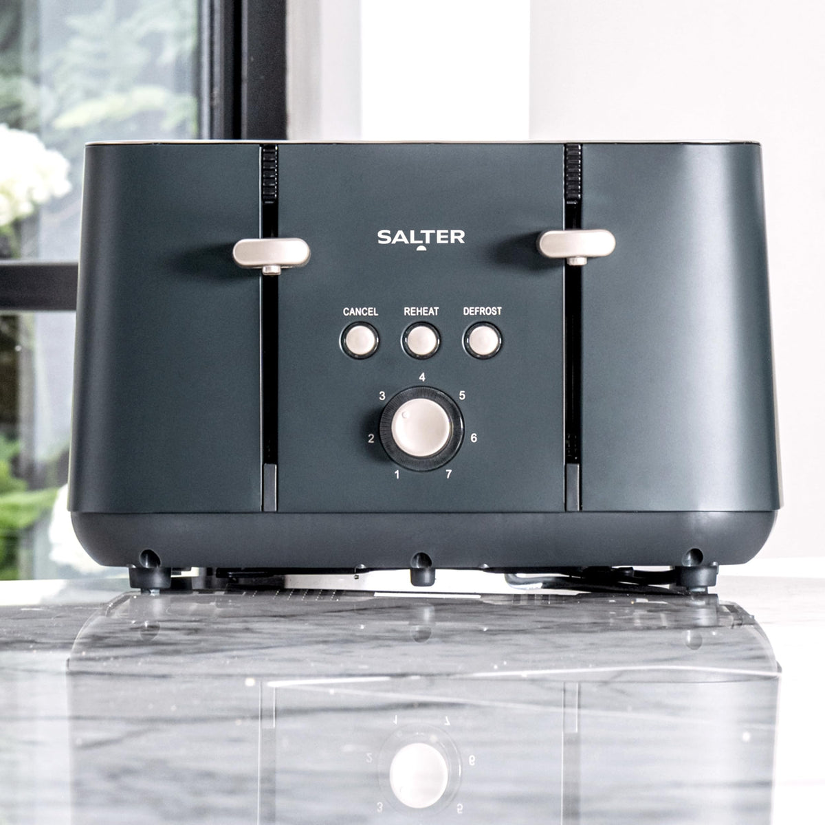 Salter Marino 4-Slice Toaster - 7 Levels Of Variable Browning, Removable Crumb Tray, Self-Centring Bread Guides, Anti-Jam Function, Defrost, Reheat