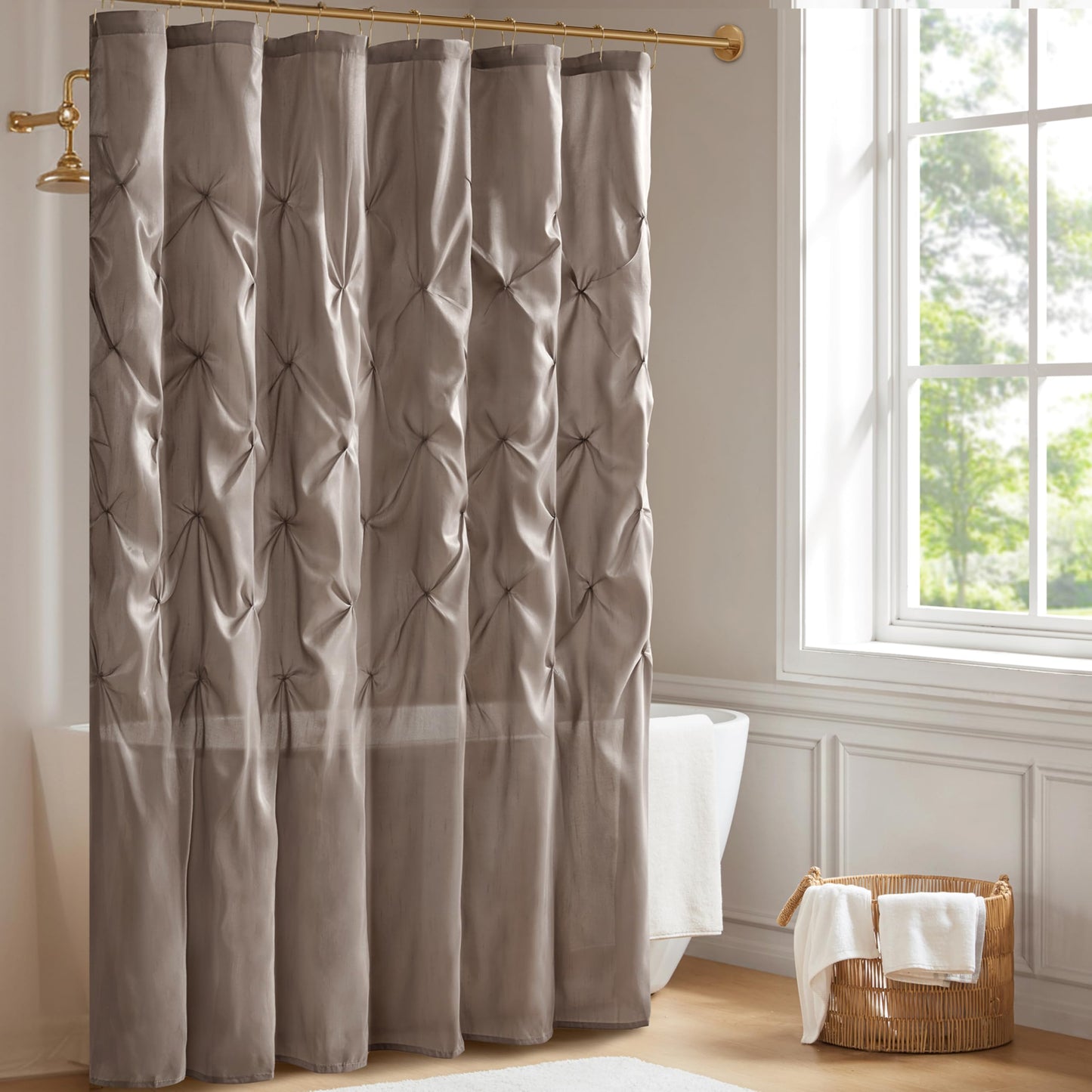 Madison Park Laurel Taupe Shower Curtain, Pieced Transitional Shower Curtains for Bathroom, 72 X 72, Beige