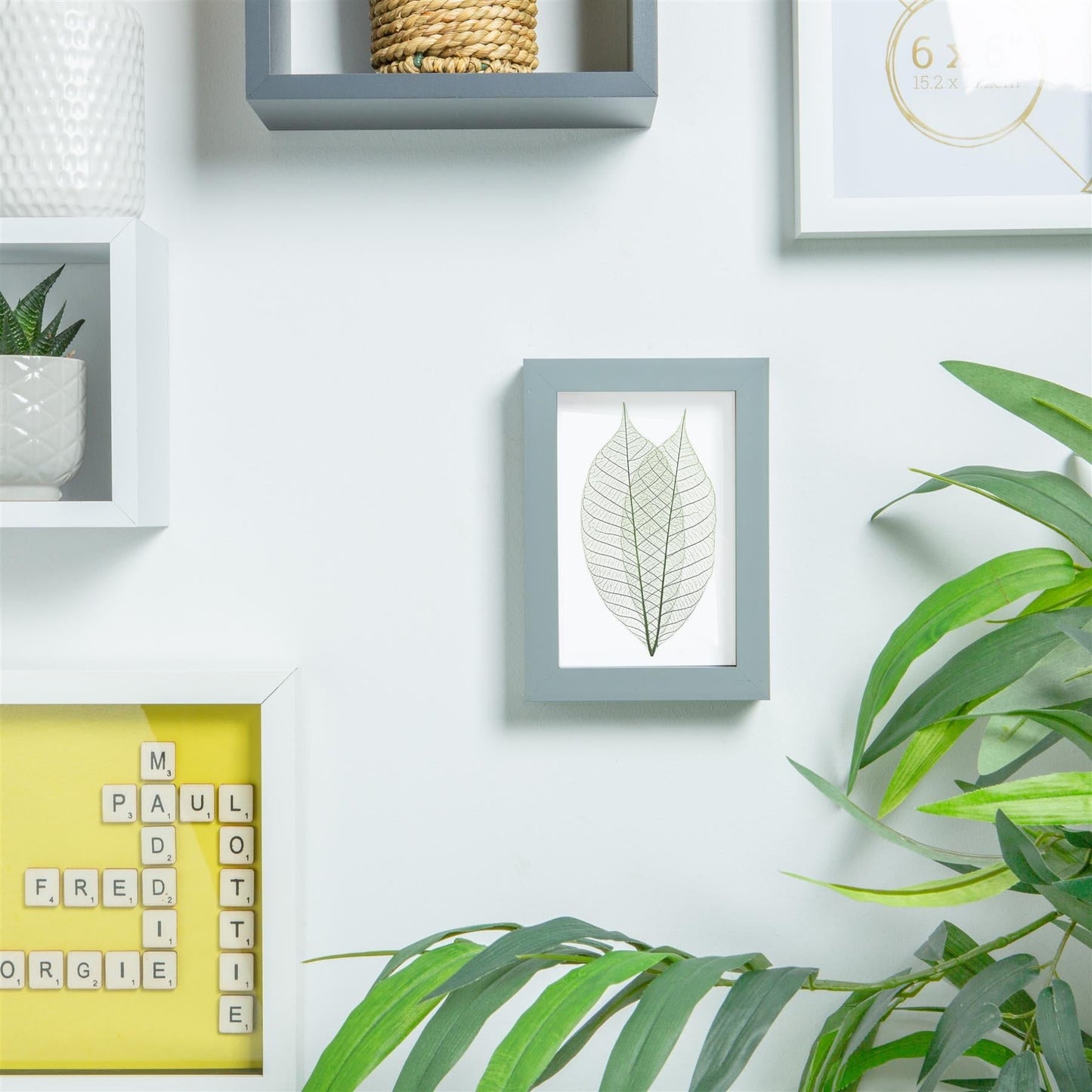 4" x 6" Photo Frame