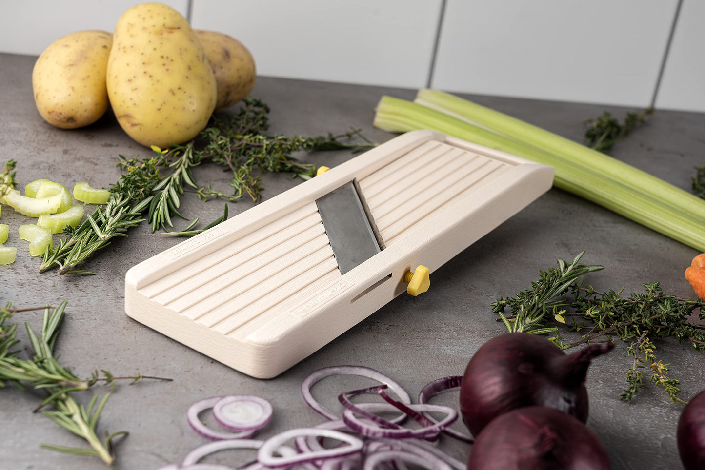 Benriner BN-1 Japanese Handheld Mandolin Slicer with Three Interchangeable Stainless-Steel Blades-Ivory, Vegetable Fruit Cutter Peeler, Stainless